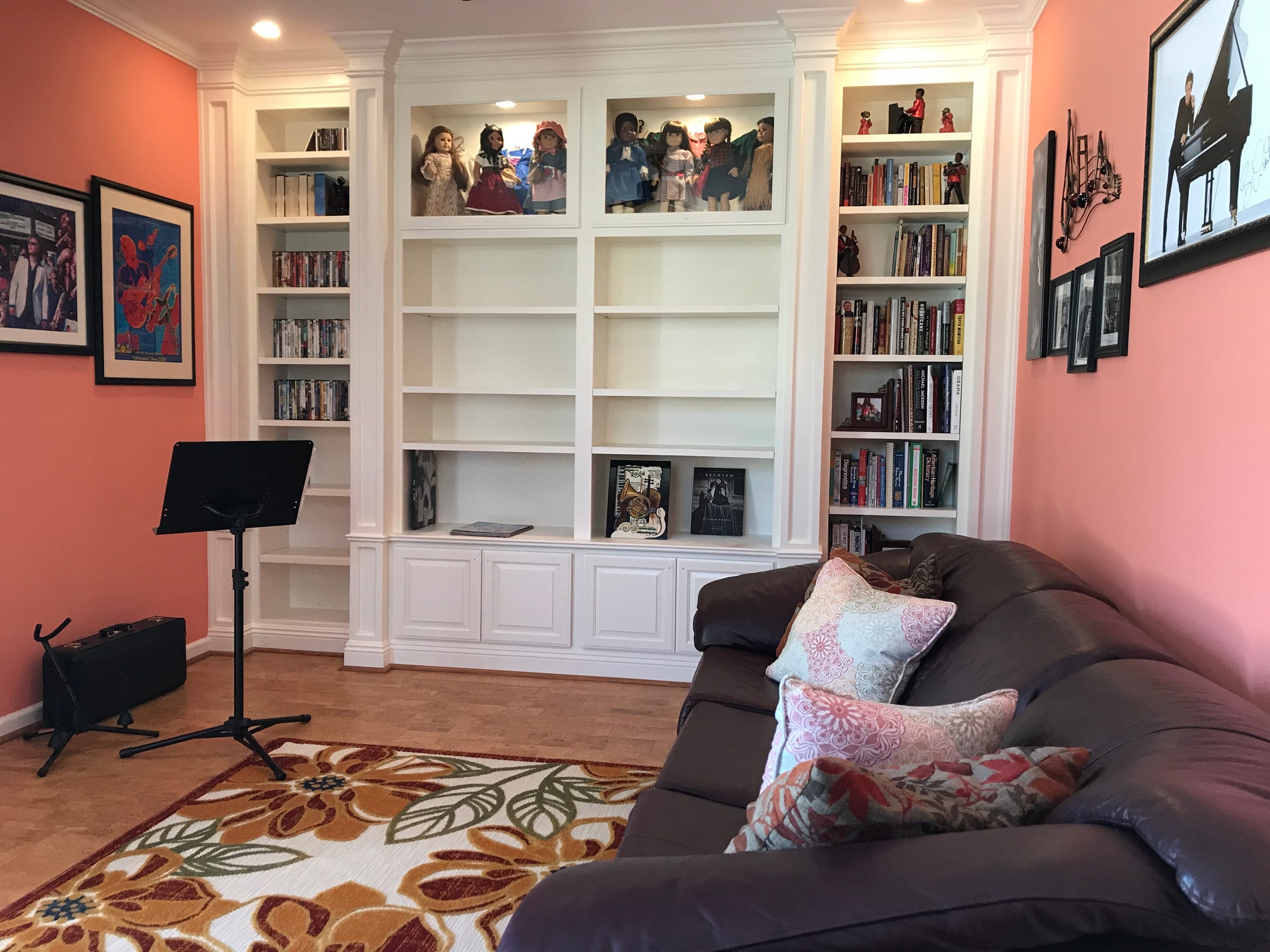 Custom built-in bookcase and cabinetry in Paso Robles